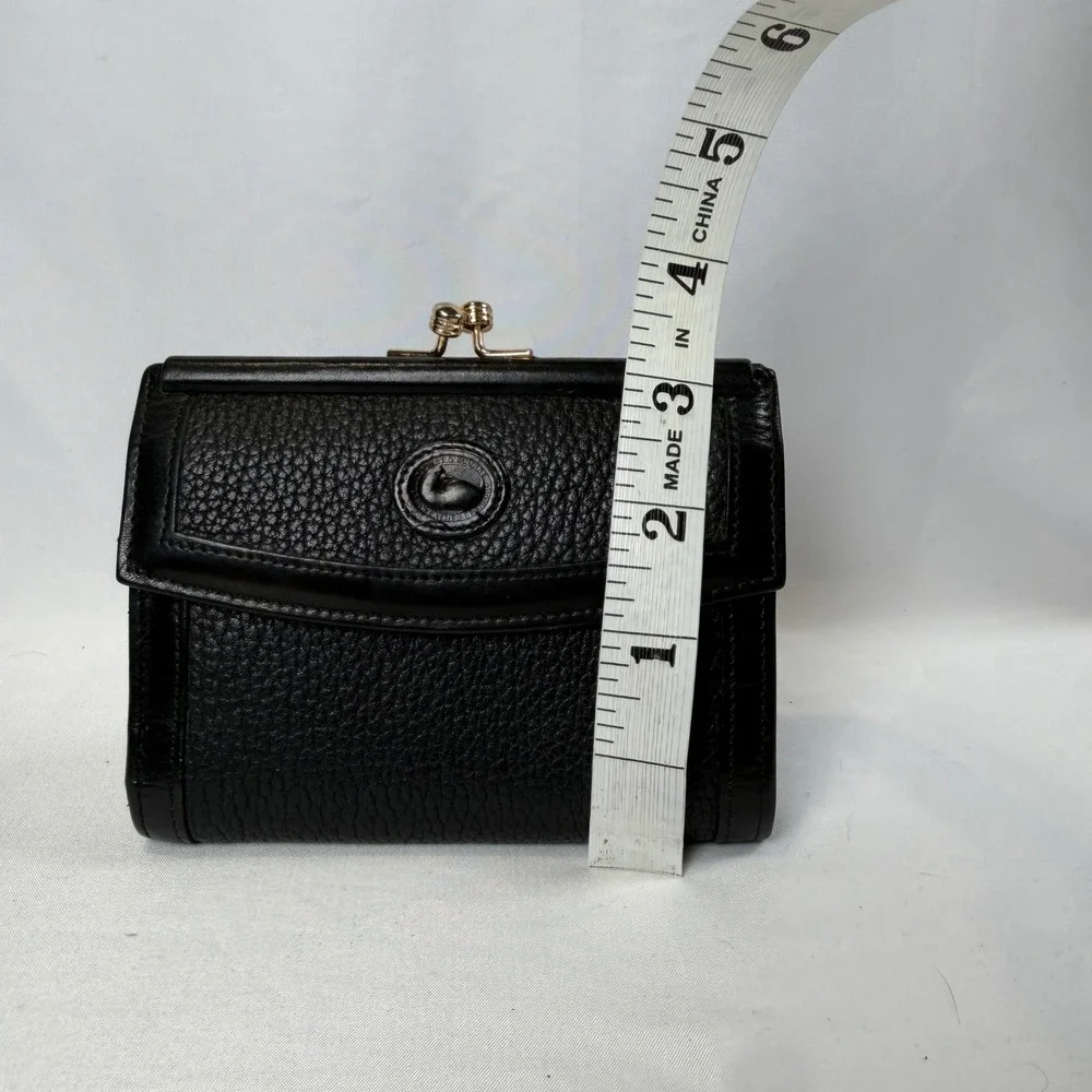 Dooney & Bourke good pre